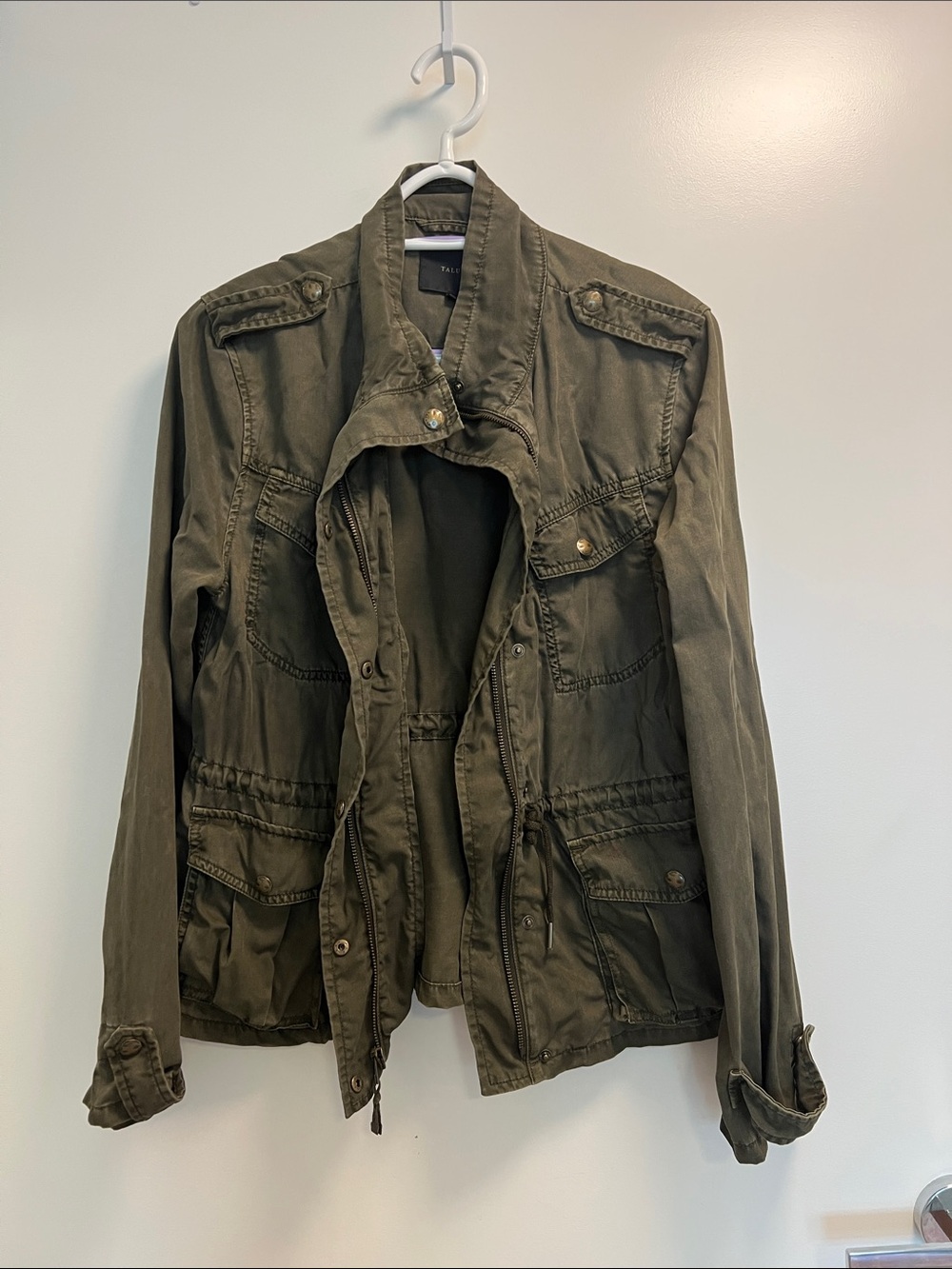Talula Aritzia Olive Utility Jacket with Front Pockets